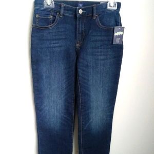 NWT GAP BOYS STRETCH JEANS SIZE 10 REGULAR.